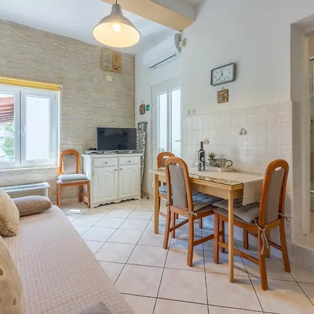 Zupan 크리크베니카